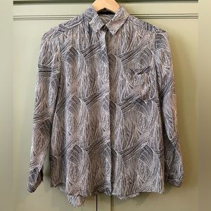 Jenni Kayne Silk Blouse Size XS. Not sure if authentic.